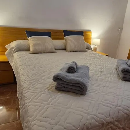 Happy Place Apartman Arona
